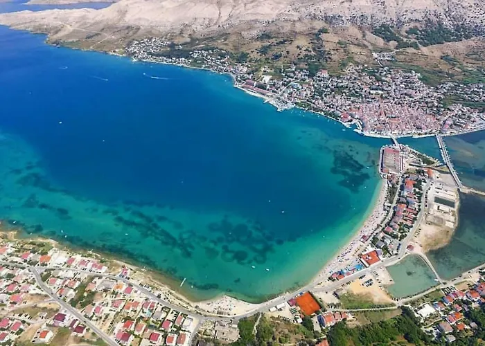 Sunny Bi-pi Apartman Pag Town