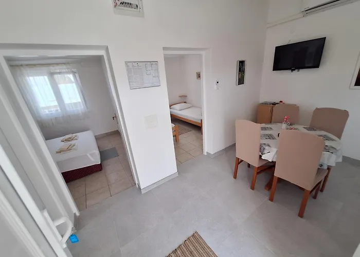 Sunny Bi-pi Apartman *